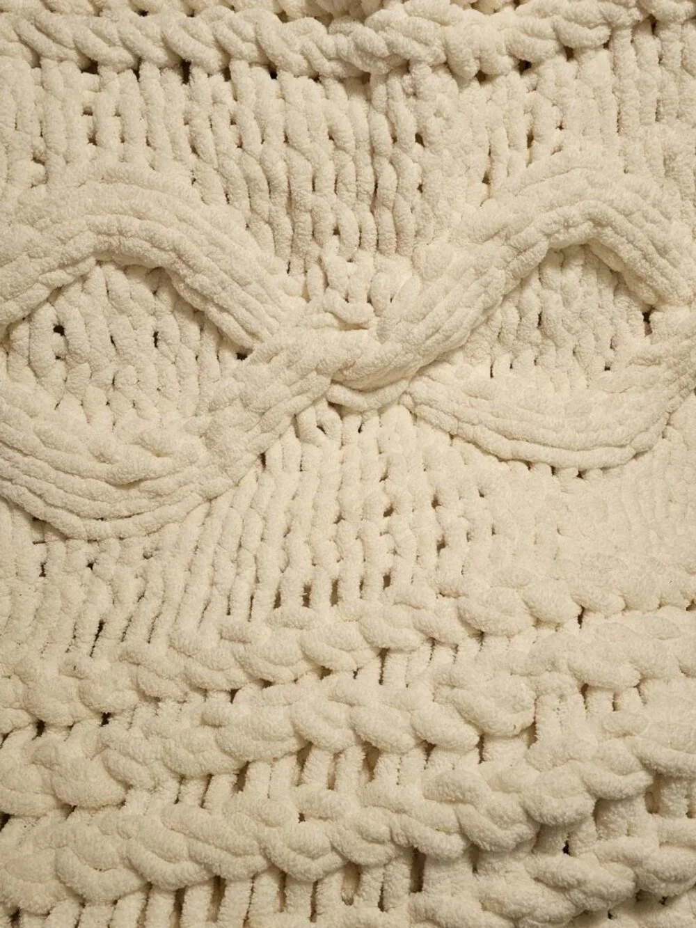 UGG Cream Layne Chunky Knit Throw Blanket Bed living Room Sofa Recliner Chair - Picture 7 of 7